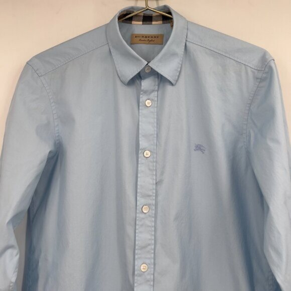Burberry Men’s Luxury Light Blue Button-Up Shirt with Check Cuffs Size M - Picture 2 of 12